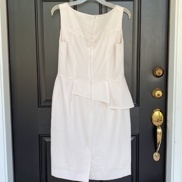 Antonio Melani White Sleeveless Asymmetric Peplum Sheath Dress Size 10 - Picture 2 of 7